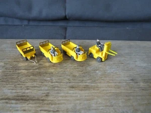 Wiking Post Versandzentrum Flurförderzeuge Set (4-teilig) - Bild 1 von 3