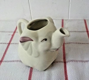 Vintage 1940s Shawnee Elephant Creamer 5" Tall Ceramic Pottery EXC CONDITION - Picture 1 of 4