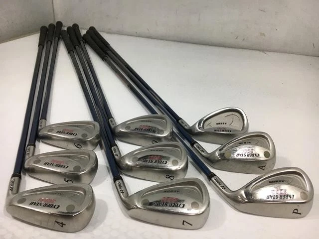 Conjunto de Ferro YONEX Cyberstar 3000 AERON 9 peças 4-SW Ultimum Ti 300 Flex R-1 Direita - Imagem 1 de 4