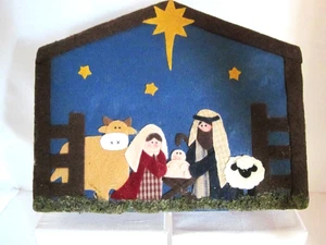 Christmas Nativity Set 7 Clay Ornaments in Felt Decorated Manger Box 9" x 7" - Picture 1 of 4