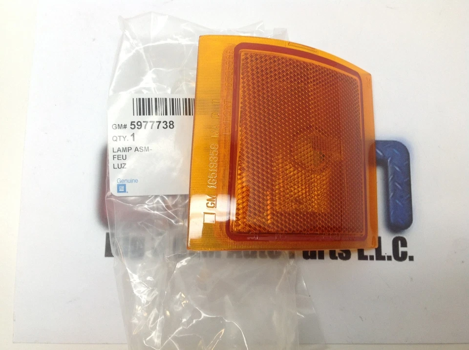 LÁMPARA marcadora lateral inferior para pasajero derecho Chevrolet Silverado C/K nueva OEM 5977738 Foto 1 de 2