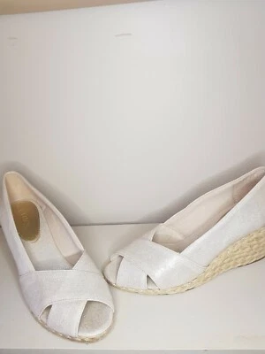 Chaps Platformers shoes Size:10 (Used) - Image 1 of 4