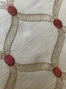 Valiant  Decorator  Embroidered Linen Fabric  Designer "35 x 55"  USPS Shipping - Bild 1 von 3