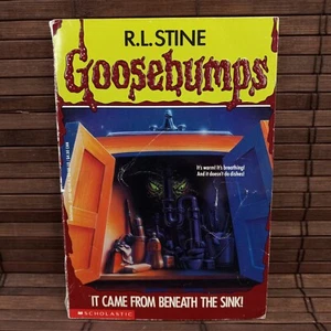 Goosebumps #30 It Came From Beneath The Sink First Print R.L. Stine - Picture 1 of 8