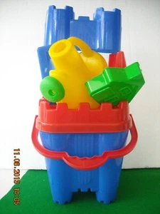 GRANDE SECCHIELLO A CASTELLO ATTREZZI ANNAFFIATOIO MERLATORE APEL PLASTIK - Picture 1 of 1