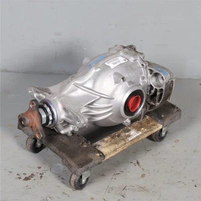 2010‑2017 BMW 535i 740i Rear Axle Differential Carrier 33107584448 OEM Used Foto 1 de 4