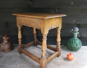 A Fabulous Oak Joint Stool Ideal Coffee Table Bedside Etc - Picture 1 of 24