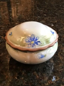 VINTAGE SHINZO NIPPON HAND PAINTED POWDER VANITY DRESSER TRINKET BOX JAR LID - Picture 1 of 8