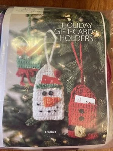 Annie’s Hook & Needle Kit Club - HOLIDAY GIFT CARD HOLDERS - Crochet or Knit - Picture 1 of 3