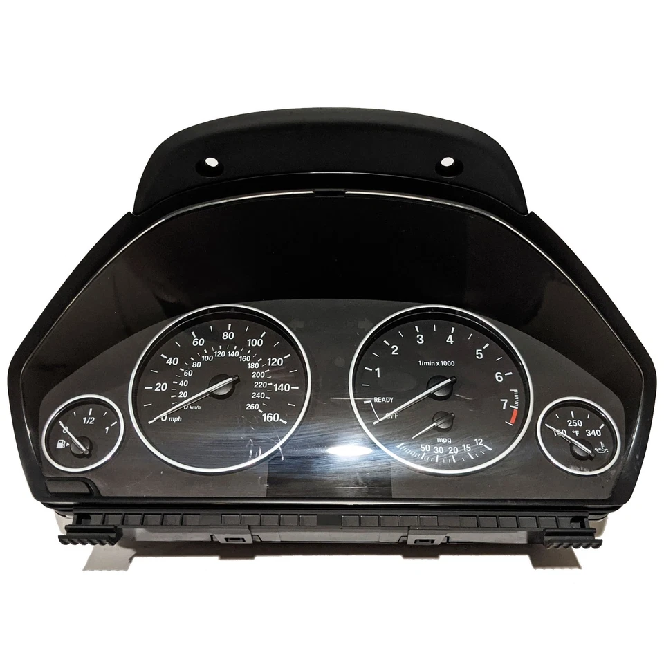 Cuadro de instrumentos velocímetro OEM BMW 320i 328i 335i 335ix 2014 / 9293933 Foto 1 de 4