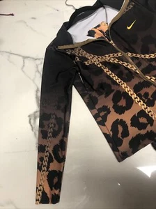 Conjunto deportivo para mujer Strech Chita estampado talla única se adapta a todos - Imagen 1 de 4