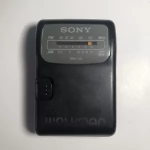 Sony Walkman FM/AM tragbares Radio SRF-39 schwarz GETESTET FUNKTIONIERT KOSTENLOSER VERSAND! - 11 - Bild 1 von 5
