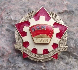 Vintage Red Star SSM CSSR Communist Youth Successful Worker Award Pin Badge - Picture 1 of 4