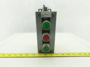 ElectroMate E3PBGM Electric Enclosure 3 Button Red & Green Momentary - Picture 1 of 6