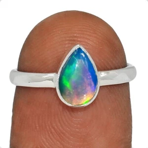Natural Ethiopian Opal 925 Sterling Silver Ring Jewelry s.7 CR67057 - Picture 1 of 1