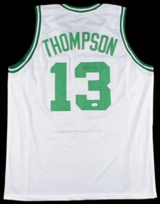 Camiseta blanca firmada por Tristan Thompson de los Boston Celtics (certificado de autenticidad JSA) campeón de la NBA 2016 Foto 1 de 4