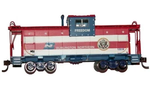 HO ATHEARN 75170 WIDE VISION CABOOSE BURLINGTON NORTHERN FREEDOM DESERT STORM - Picture 1 of 1