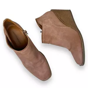 LUCKY BRAND Suede Macawi Ankle Boot Side Zip Size 7.5 - Picture 1 of 11