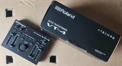 Boxed Mint Roland VT-4 – voice multi-effects processor - Image 1 of 3