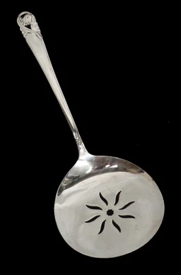 INTERNATIONAL SPRING GLORY STERLING SILVER 8" TOMATO SERVER - Image 1 of 3