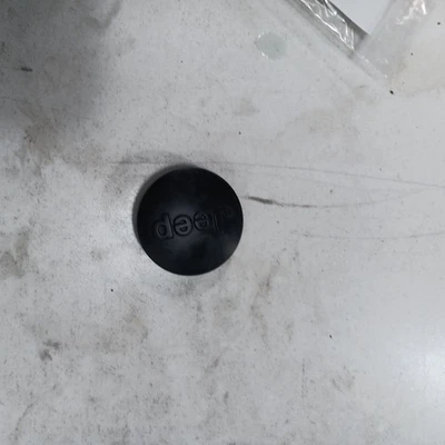 Tapa central llanta Jeep Compass 2018 2019 2020 2021 Foto 1 de 4