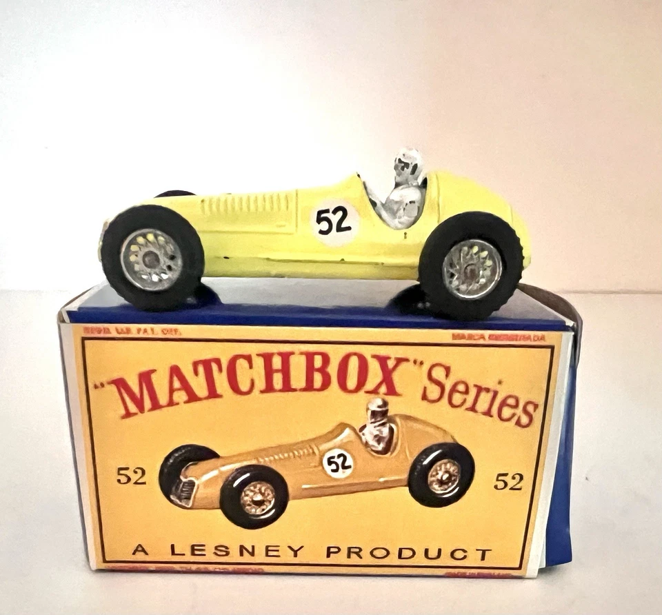 MATCHBOX LESNEY MASERATI 4CL T/1948 - No.  52 A - 1958-1965 - GOOD CAR W/BOX WOW - Image 1 of 4
