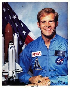 Fotografía firmada por astronauta espacial Mark C Lee de la NASA - Imagen 1 de 2