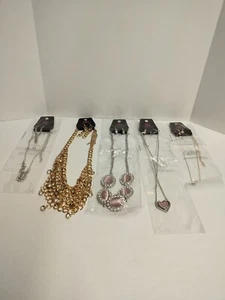 Paparazzi Jewelry ~ Earrings And Necklaces Kit Lot of 5 pieces ~ New #2501192 - Picture 1 of 7