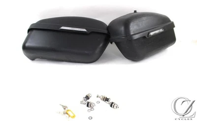 20009 09 Harley Dyna Fat Bob FXDF Hardstreet Hard Saddle Bag Set - Image 1 of 4