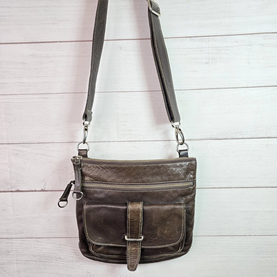ROOTS Canada Leather Purse Tribe Side Saddle Crossbody Bag Zip Closure  - Image 1 of 4