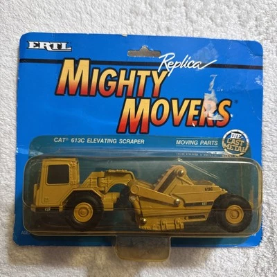 Caterpillar 613C Elevating Scraper  1990 ERTL Mighty Movers 1/64 diecast #2419 - Image 1 of 4