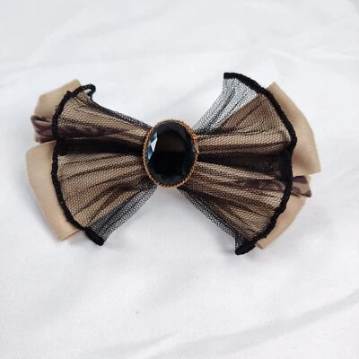 Cordón de pelo vintage con moño de coqueta oscuro hecho en Francia piedra de vidrio de encaje Foto 1 de 4