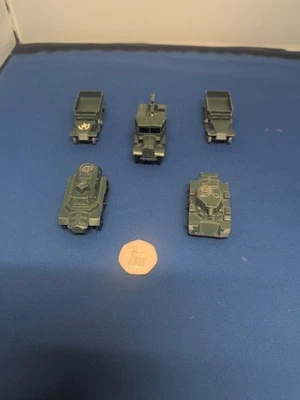 Vintage Lesney Military Diecast Vehicles x5 – Army Tanks & Trucks – Joblot  - Image 1 of 4