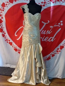 Wedding dress size 12 champagne satin, check measurements, H - Picture 1 of 7
