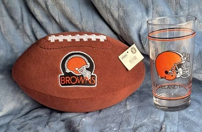 Juguete de fútbol americano de colección Browns decoración de sala de juegos 1999 ~ ¡Nuevo con etiquetas! + 16 OZ. Vidrio Foto 1 de 4