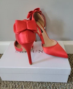 ERIJUNOR Mujer Talla 5 Rojo Correa al Tobillo Arco en Tacones Traseros - Imagen 1 de 6