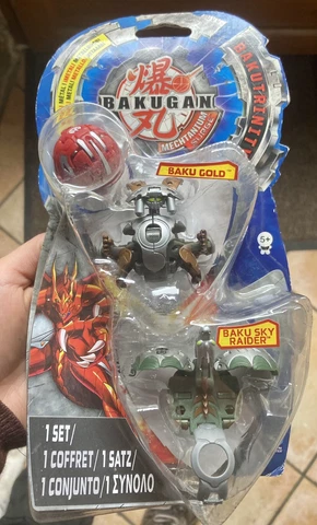 BNIB NIP Bakugan Mechtanium Surge Bakutrinity PYRUS TITANIUM DRAGONOID TRISTER Cover