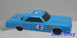 Hot Wheels MI Thailand ‘64 Plymouth Belvedere #43 Blue 400 H.P. - Picture 1 of 4