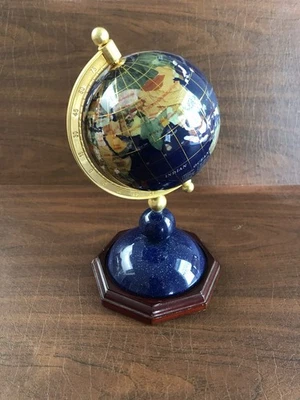 Globo terráqueo mundial de piedras preciosas de lapislázuli Jere Wright sobre base/soporte de madera 110 mm, nuevo en caja Foto 1 de 4