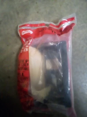 Kit de instalación de tablero estéreo de radio de un solo DIN Metra 99-3002 Foto 1 de 2