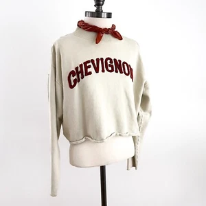 Chevignon Damen kurz geschnittener Pullover Sweatshirt Elfenbein mittlere Uni-Buchstaben - Bild 1 von 14