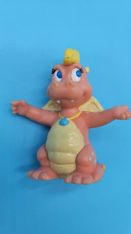 Dragon Tales Cassie Figure 2 3/4" tall K9 Cover
