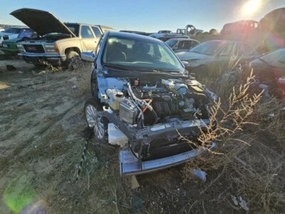 Used Front Center Interior Rear View Mirror fits: 2010 Ford Fusion automatic dim - Image 1 of 4