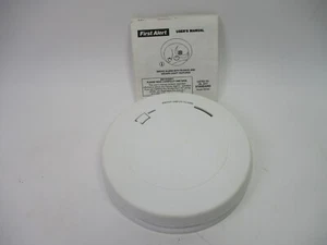 First Alert Wireless Smoke /  & Carbon Monoxide FireAlarm - Picture 1 of 4