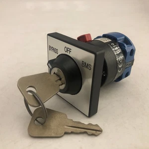 KRAUS & NAIMER CA10 A210  Rotary Switch, keyed 3 Posn latching 2 Pole 300VAC 20A - Picture 1 of 4