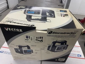 Vector Stormtracker Elite WC300DSV TV/Lantern/AM/FM/ Weather Alert Radio - Picture 1 of 8
