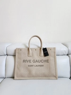 Bolso de Mano Saint Laurent Para Hombre Rive Gauche de Lona YSL Gris Neutro XL Talla 609416  Foto 1 de 4