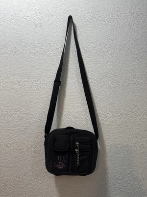 De Colección Años 90 Y2K Mudd Negro Bolso Mensajero Bandolera Lona Bolsillos Escuela Gótico Foto 1 de 4