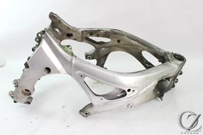 01 02 YAMAHA YZF R6 Main Frame Chassis SLVG Foto 1 de 4
