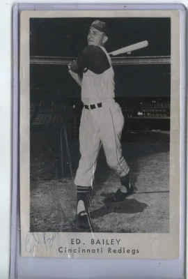 1957 Cincinnati Reds Team-Issued Postcard  ED BAILEY autographed 2x - Image 1 of 2